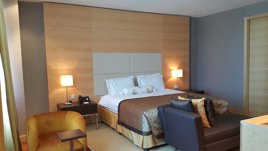 Hotel Grand Swiss アルビール 部屋 写真