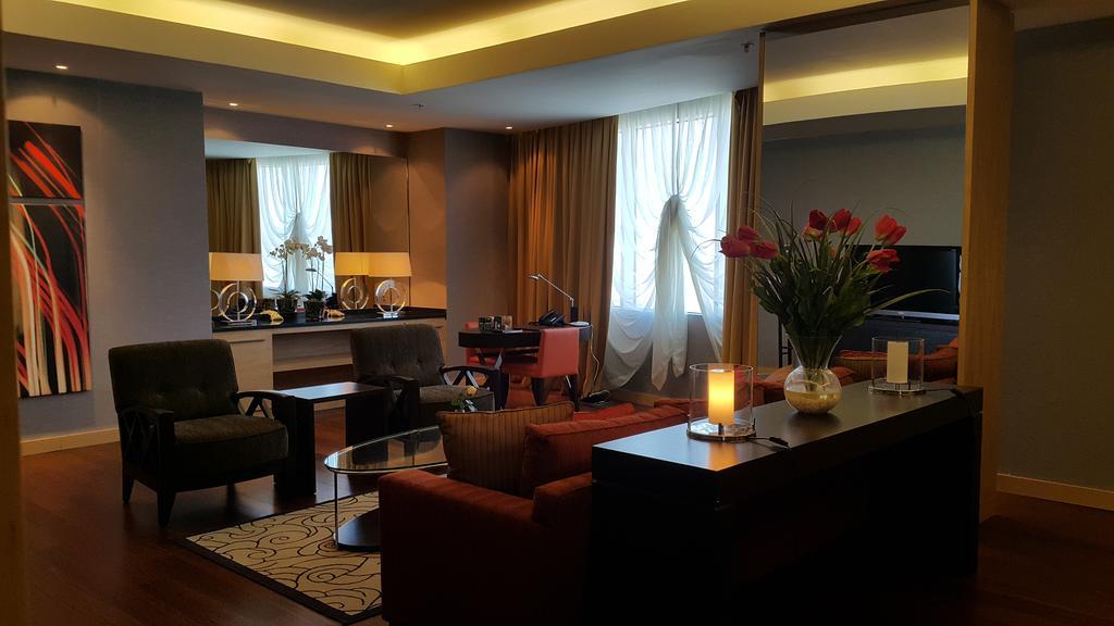 Hotel Grand Swiss アルビール エクステリア 写真
