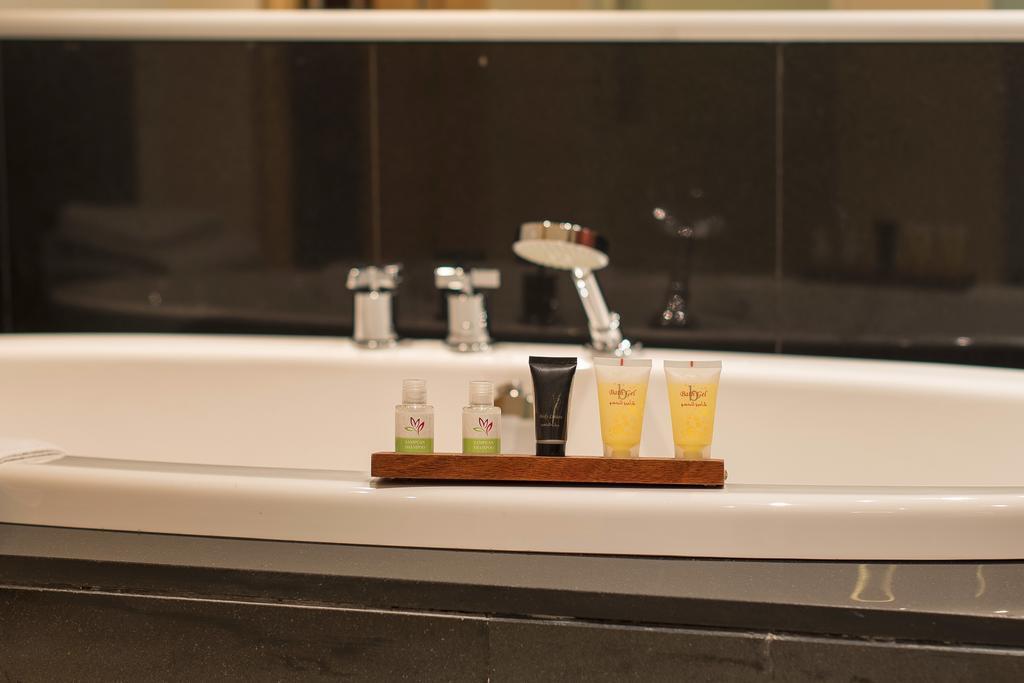 Hotel Grand Swiss アルビール エクステリア 写真