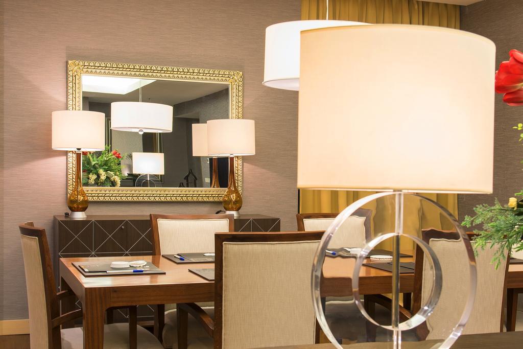 Hotel Grand Swiss アルビール エクステリア 写真